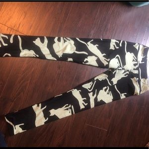 LuLaRoe Black green glow cat leggings OS